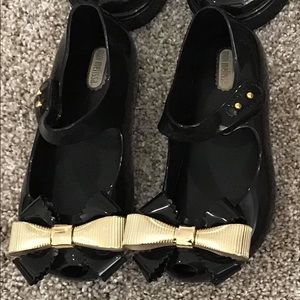 BNWT black mini melissa